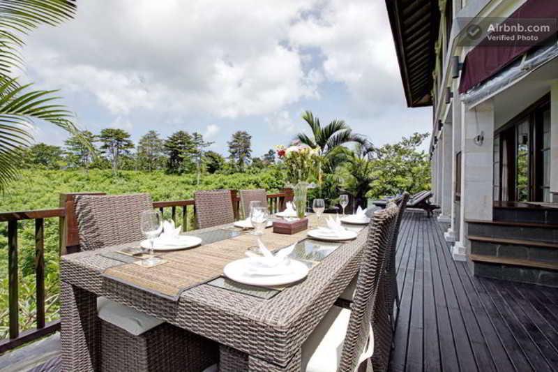 Villa Jalak Bali Jimbaran Екстериор снимка
